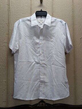 Julian & Mark Dress Shirt - Size Medium